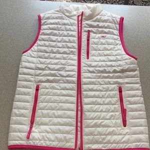 Vineyard Vines Vest, Girls’ Size 14. (L)
